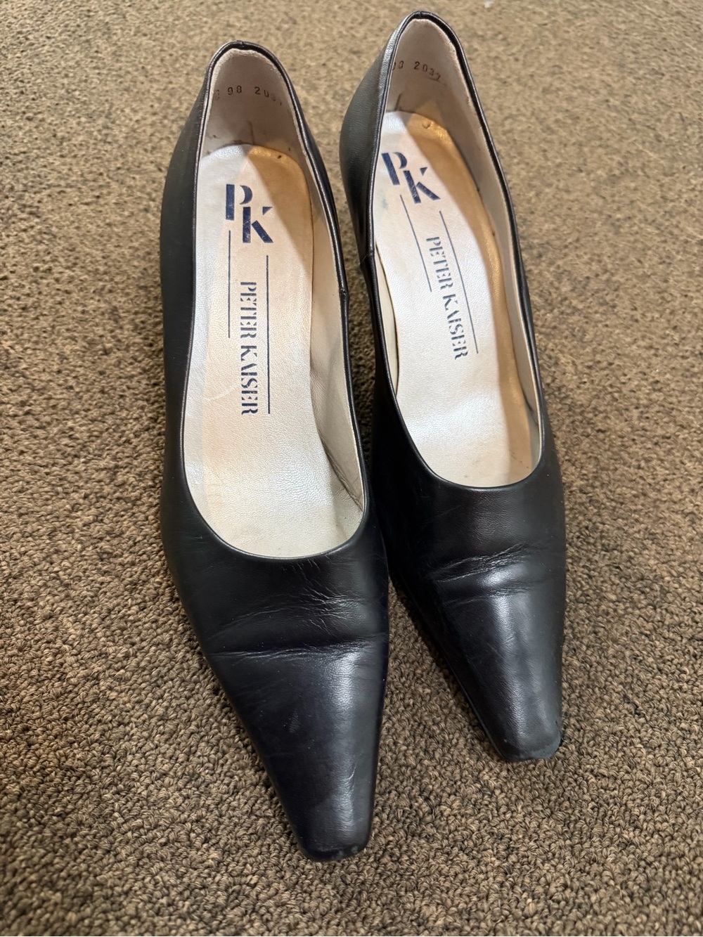 Peter Kaiser Black Leather Pointed-Toe Pumps size 7.5